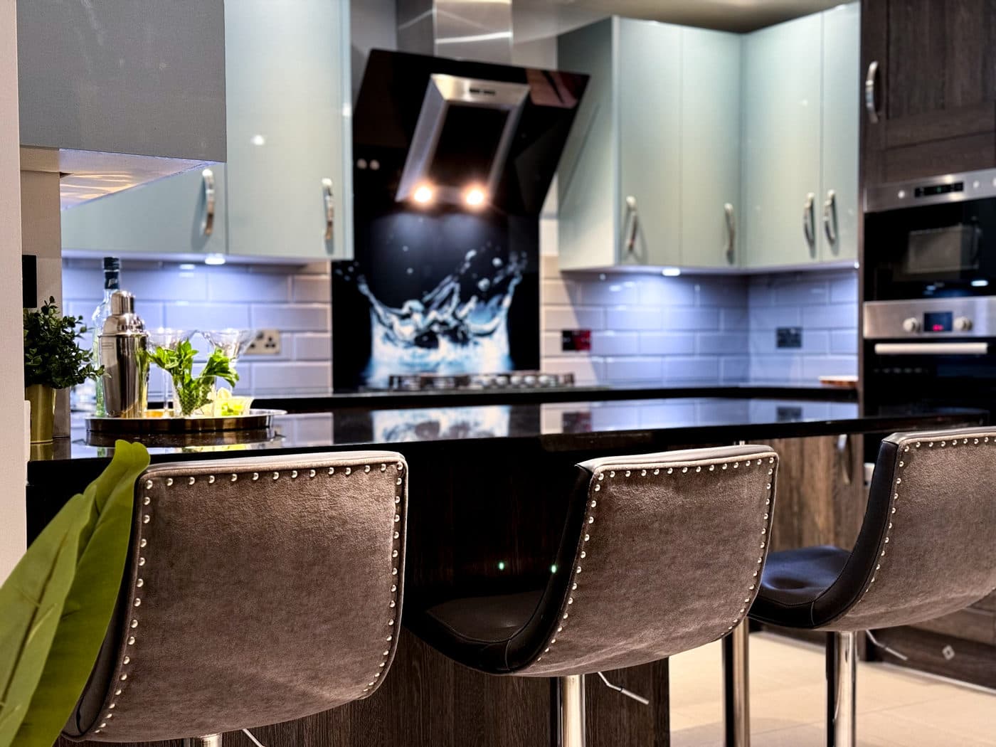 Luxurious London House Interior Design & Staging - Pt.2 Kitchen, Dining Area & Garden